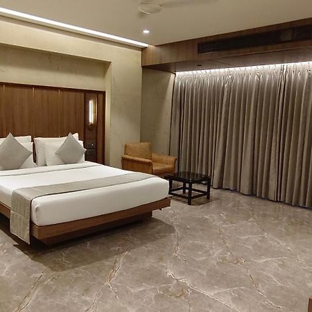 Hotel Archana Residency Bombay Exterior foto