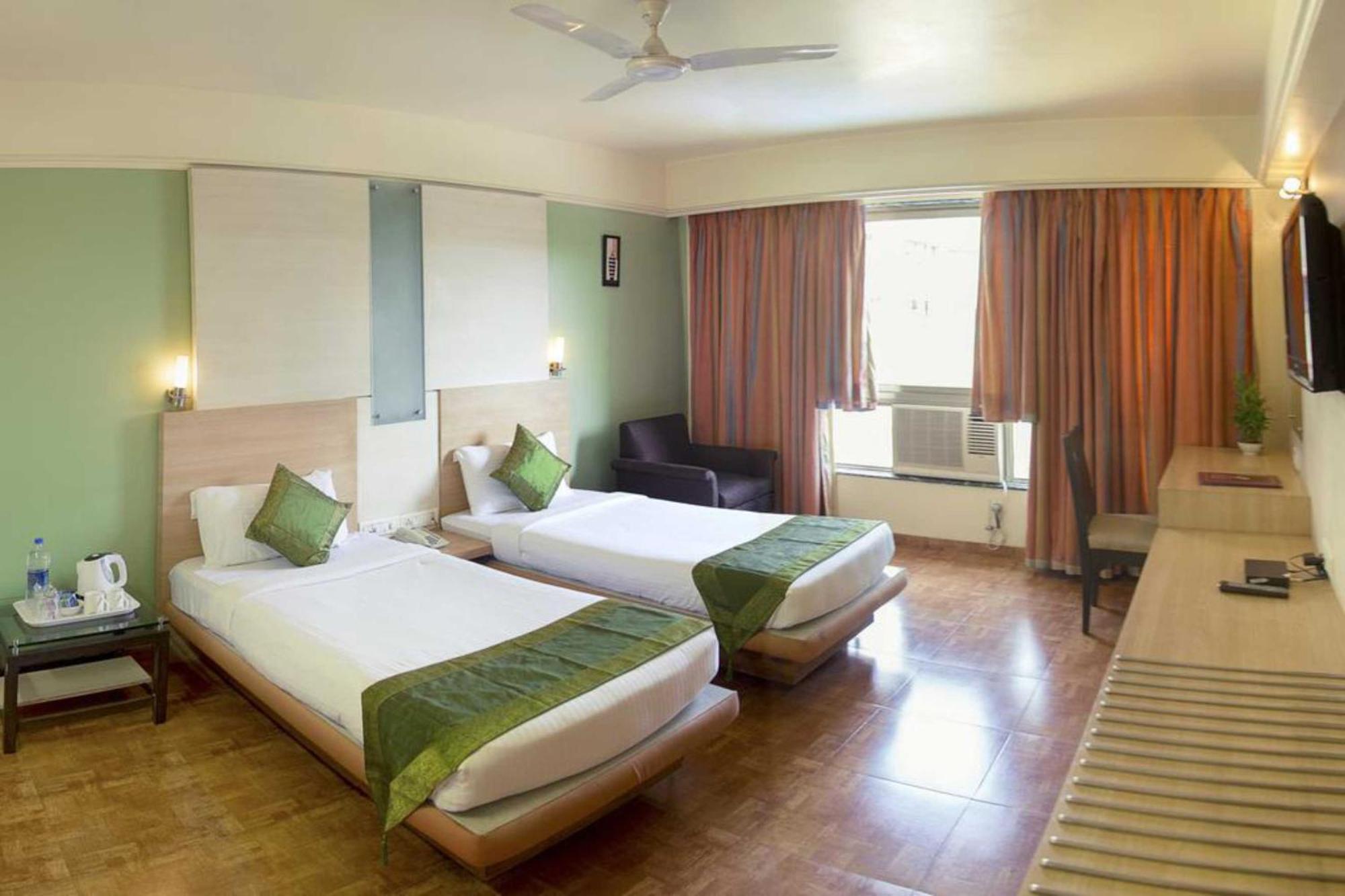 Hotel Archana Residency Bombay Exterior foto
