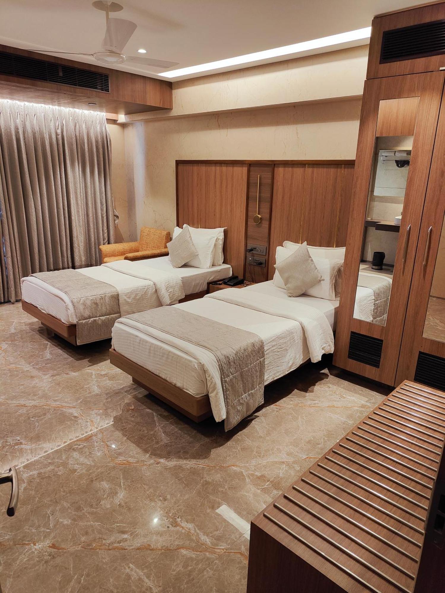 Hotel Archana Residency Bombay Exterior foto